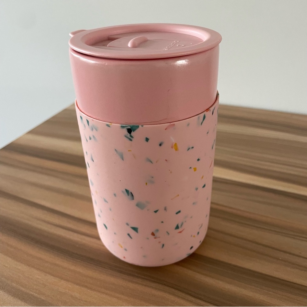 Clifton pink speckle ceramic silicone grip travel coffee mug New